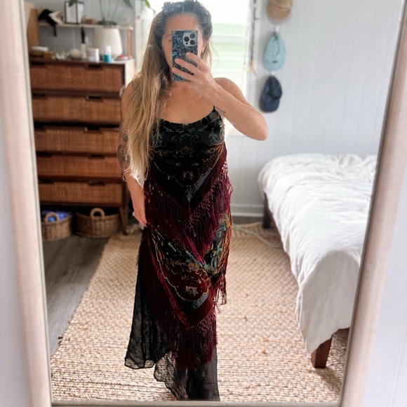 Vintage Silk and Velvet 1920’s inspired gown - Picture 9 of 9